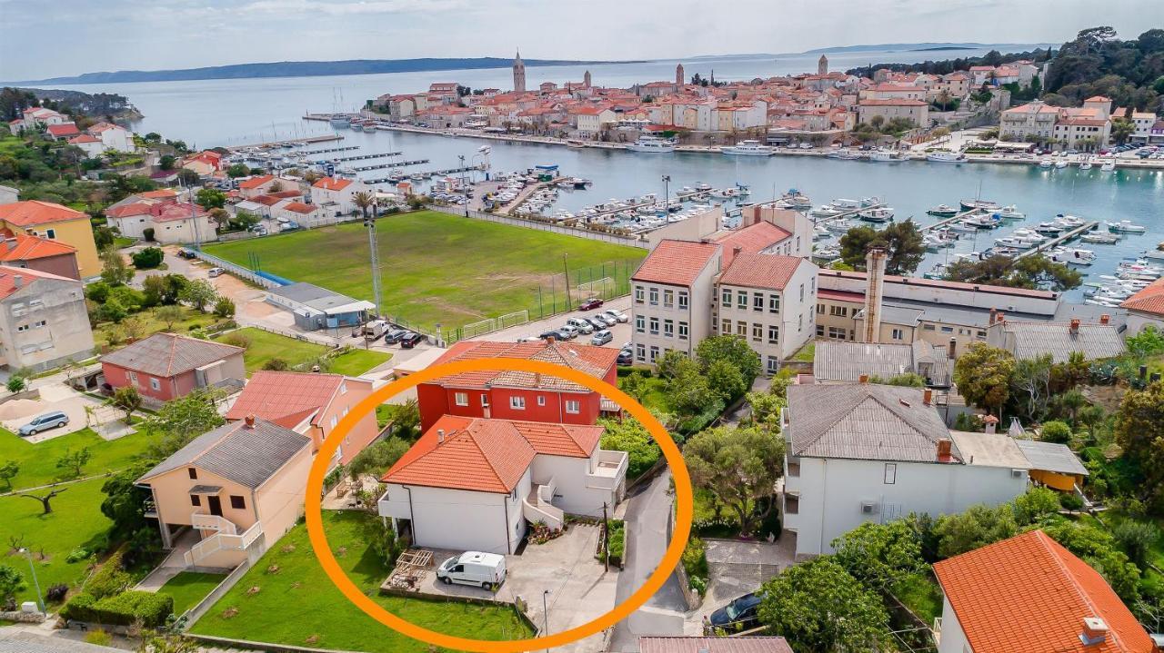 Apartments Toni Banjol Buitenkant foto